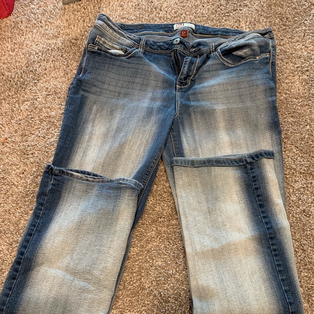 L.e.i. Blue jeans